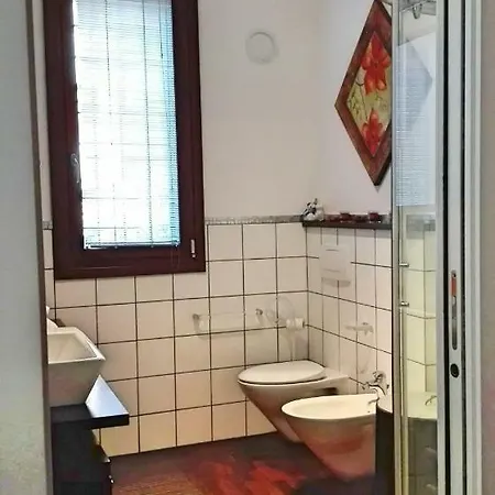 Harmony House Apartment *