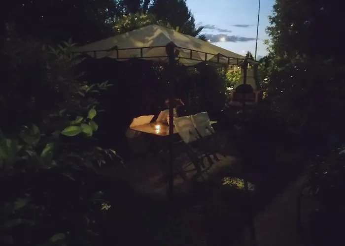 Harmony House 公寓 *